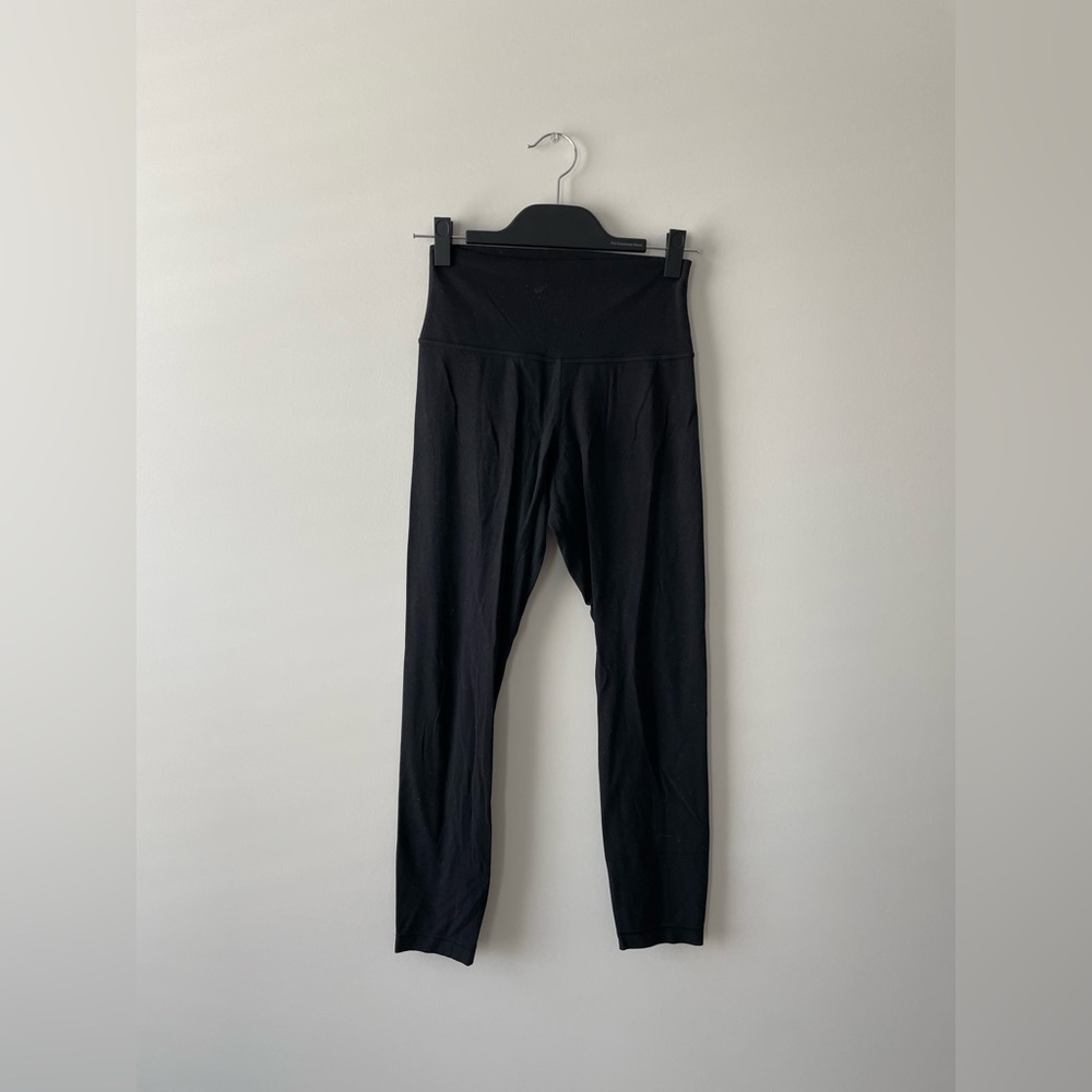 Lululemon Align high rise Crop 21”